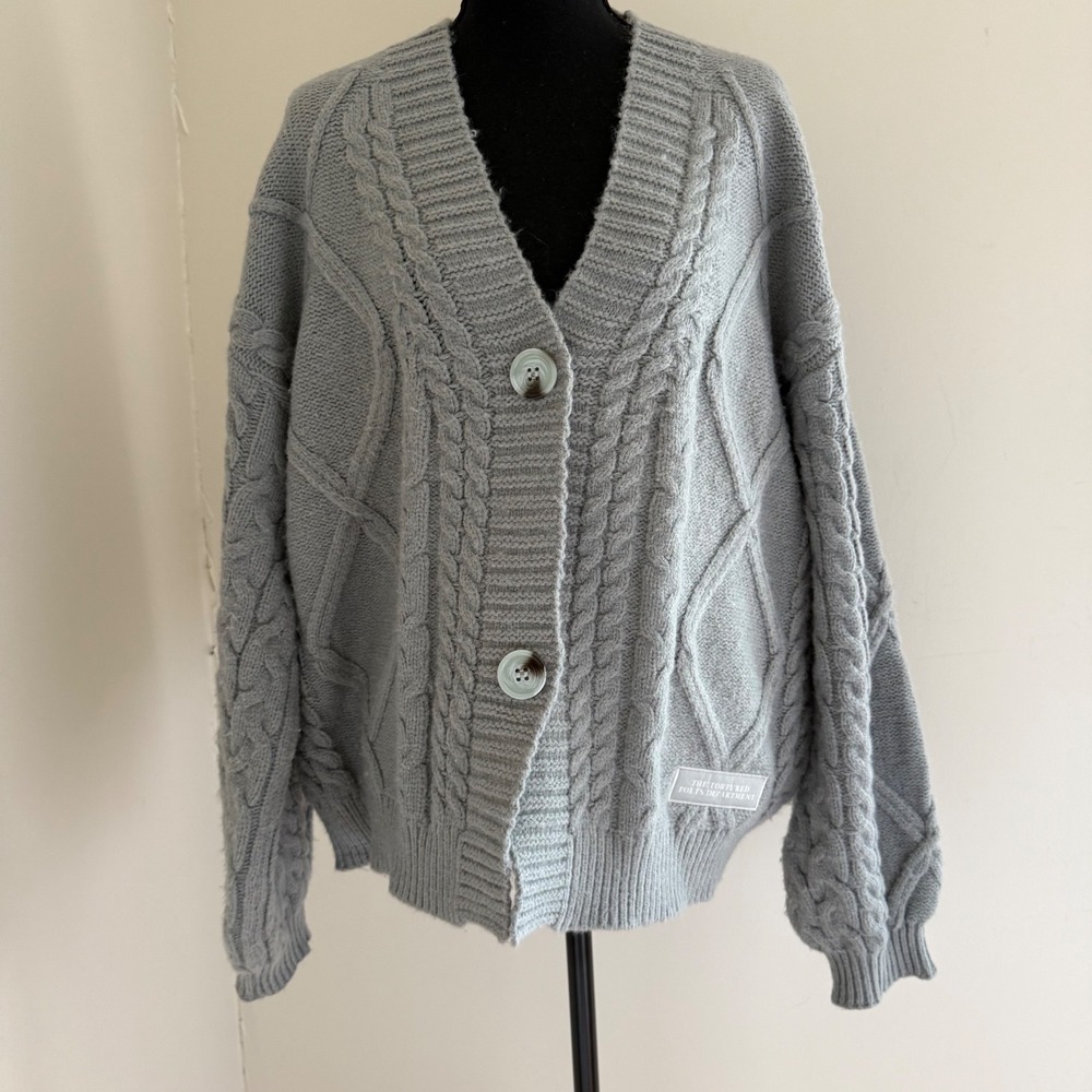 Official Taylor Swift Tortured Poets Gray Cable Knit Cardigan MD/LG Oversized - Picture 4 of 16